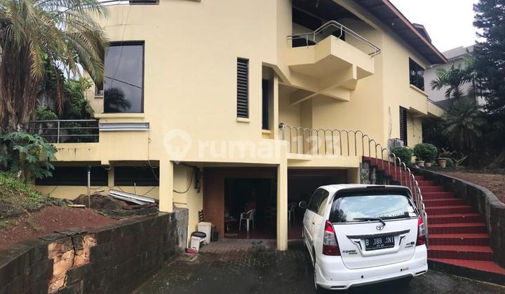 Rumah Luas 3 Lantai Kolam Renang Simprug Jaksel 2