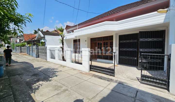 Dewi Sartika Sampangan House, Unnes, Semarang City