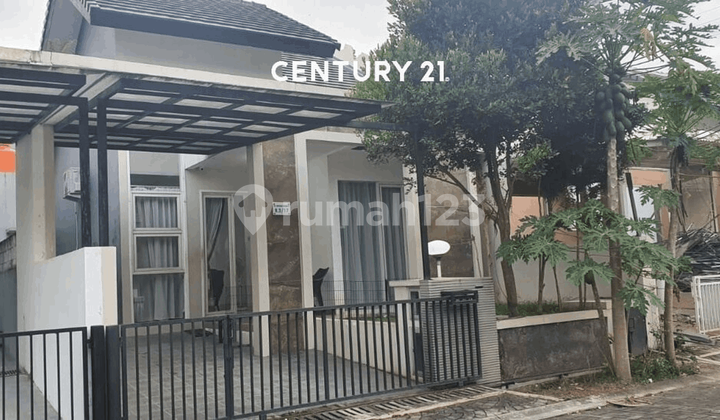 Rumah Elite di Kawasan Candi Golf Semarang 1