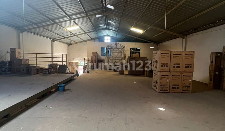 Gudang Puri Anjasmoro Kota Semarang 1