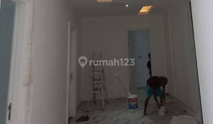 Rumah Baru Pik Siap Huni 3lantai Minimalis 2