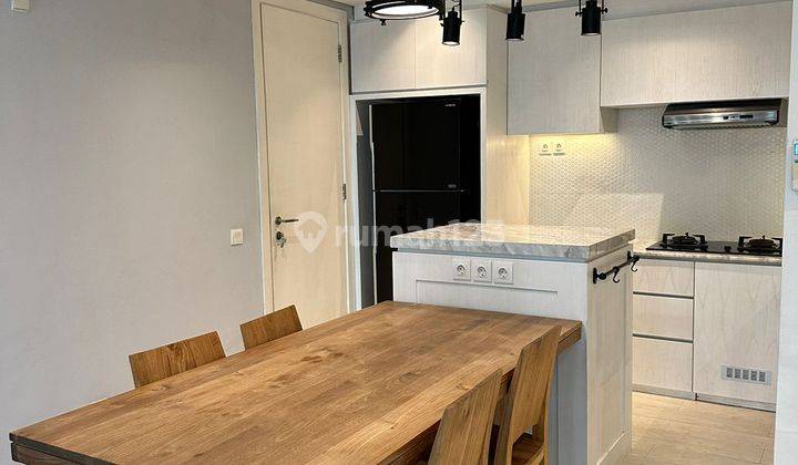 Disewakan Apartemen Mewah di St .moritz 1