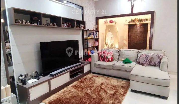 Dijual Rumah Taman Villa Meruya Jakarta Barat 1