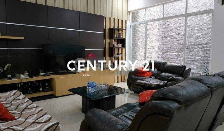 Rumah Modern Minimalis Intercon Jakarta Barat 2