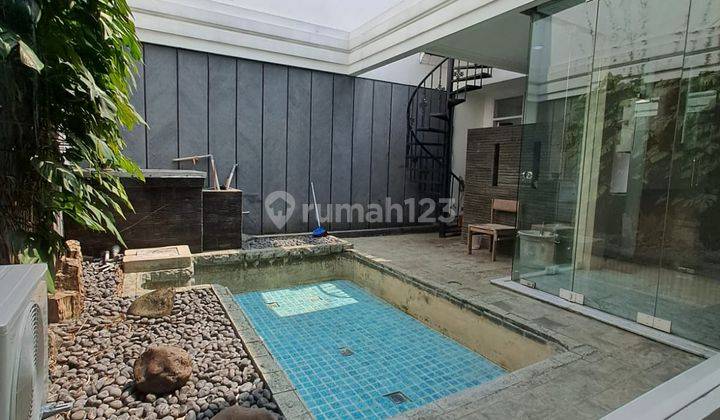 Dijual Rumah Modern dan Bagus Intercon , Jakbar 2