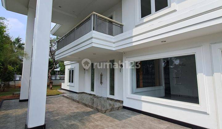 Dijual Rumah Modern dan Bagus Intercon , Jakbar 1