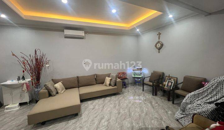 Rumah Minimalis Dan Siap Huni Di Puri Indah 2