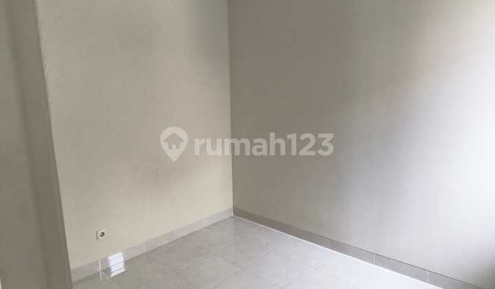 Agnesi Gading Serpong house is suitable for young couples. 2