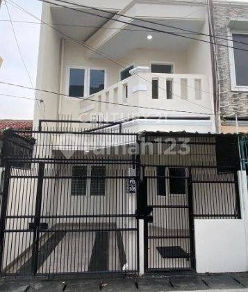 Dijual Rumah Rapi Taman Ratu Bebas Banjir 1