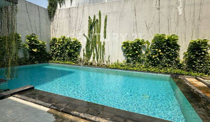 DIJUAL CEPAT RUMAH VILLA ARTERI MURAH ADA POOL  2