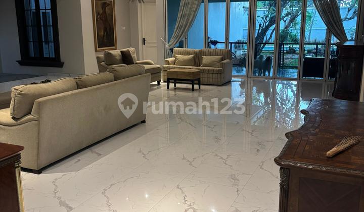 Rumah Cilandak Luxury Jakarta Selatan, Ada Kolam Renang 2