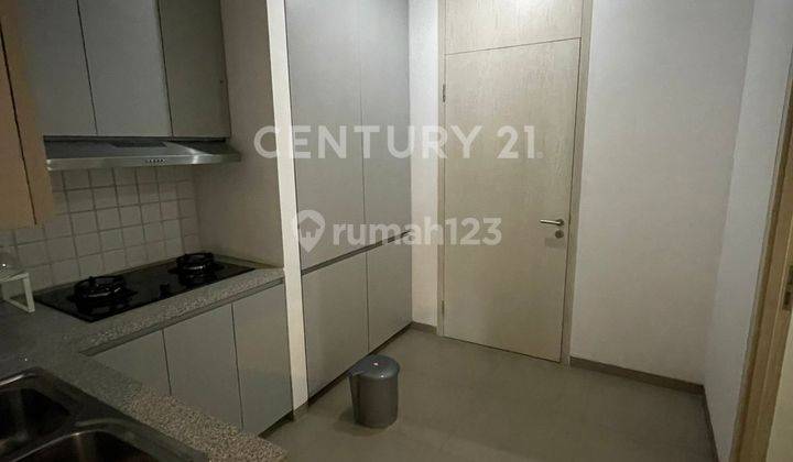 DIJUAL APARTEMEN PRIVATE LIFT KONDISI BAGUS DAN SIAP HUNI 2