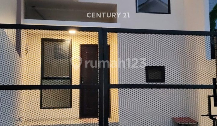 For Sale Brand New Metland Puri House Strategic Location