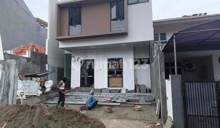 Rumah Brand New Taman Aries, Layout Bagus, Row 2 Mobil