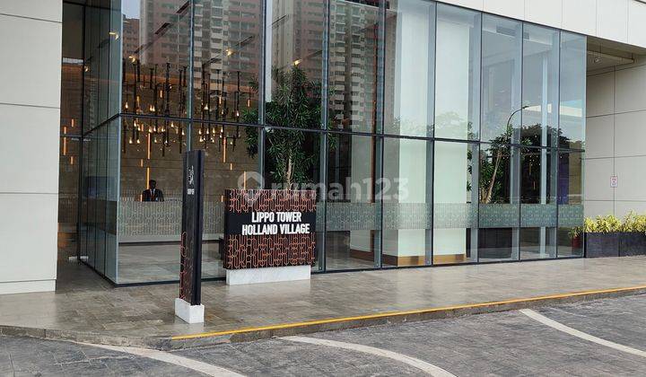 Lippo Tower Holland Village, Office strategis di Jakpus. 6