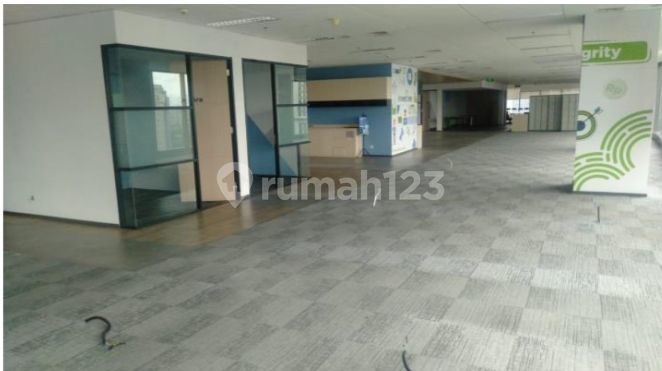 Sewa Kantor 417 m2 di AIA CEntral Sudirman, Kondisi Sdh Ada Partisi