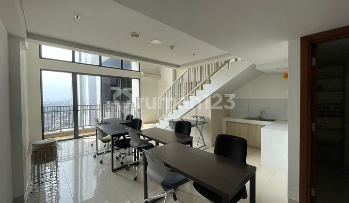 For Rent Office 97 m2 Semi Furnished in SOHO Pancoran, Competitive Price For Rent Office 97 m2 Semi Furnished in SOHO Pancoran, Competitive Price