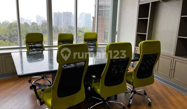 Sewa Kantor 218 m2 Semi Furnish di Menara Sudirman SCBD, Hrg Nego