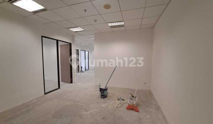 Office for Rent 207 SQM at Sampoerna Strategic Sudirman, Price Negotiable Office for Rent 207 SQM at Sampoerna Strategic Sudirman, Price Negotiable