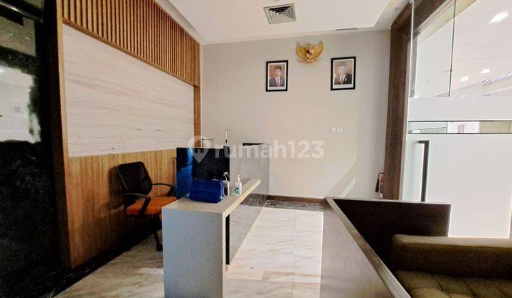 Jual Murah Kantor Soho Capital 175 M2 Siap Pakai, Hrg Bwh Pasar 10