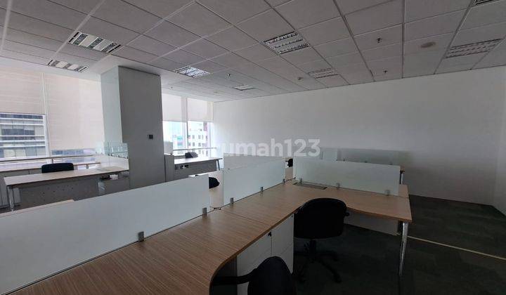 Sewa Kantor Exclusive 282 M2 di Talavara Office Park Simatupang, Nego 2