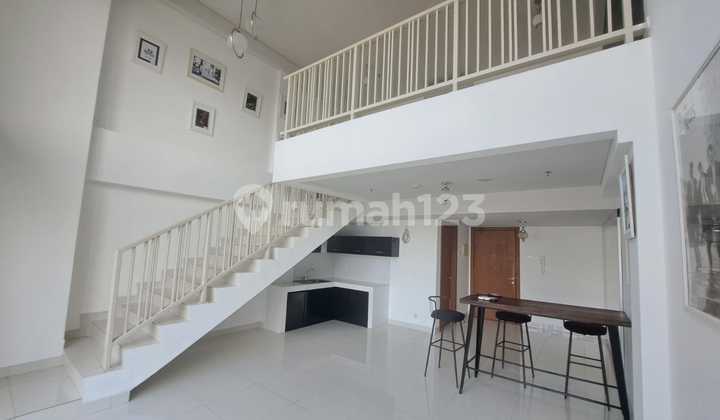 Disewakan Kantor Minimalis 97 m2 di SOHO Pancoran, Hrg Kompetitif