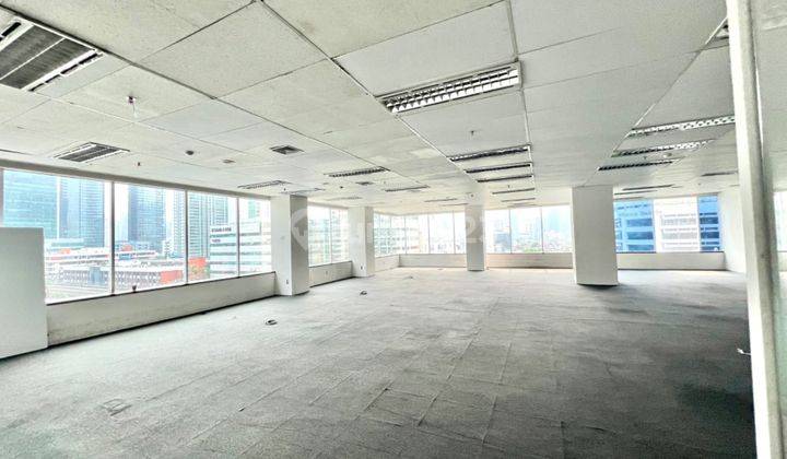 Sewa Kantor 218 M2 Kondisi Bare di Mega Plaza Rasuna Said Kuningan 2