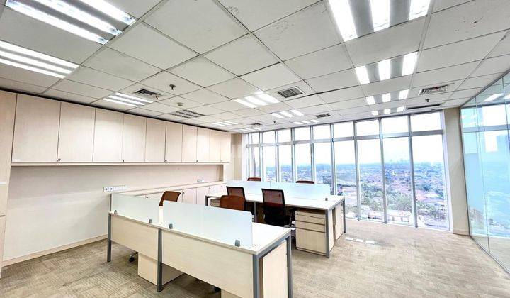 Sewa Kantor Full Furnish 290 M2 di Antam Office Park Tb Simatupang 2