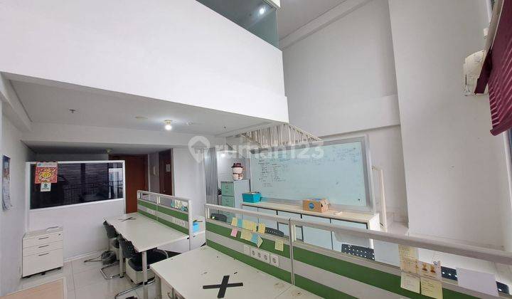 Jual Cepat Kantor Siap Huni 102 M2 di Soho Pancoran, Hrg Kompetitif 1