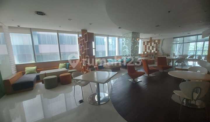 Sewa Ruang Usaha/Retail 371 m2 di Menara Palma Rsuna Said, Hrg Tjngkau