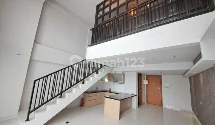 Office Rent Affordable Price Spacious 97 m2 in SOHO Pancoran, Strategic Location Office Rent Affordable Price Spacious 97 m2 in SOHO Pancoran, Strategic Location