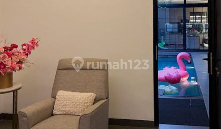 Classic House With Private Pool Cilandak Barat 2