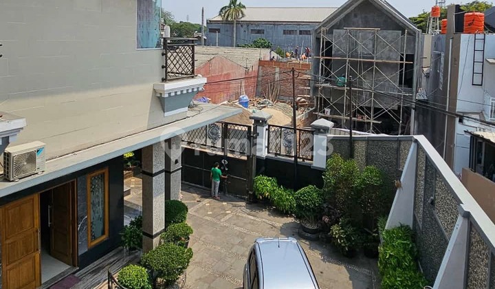 For Sale Move-In Ready House in Jatwaringin, Pondok Gede 2