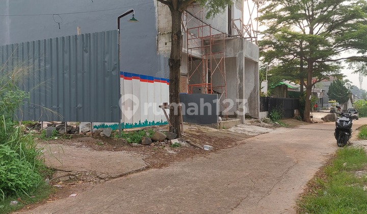 Land plot in Cibubur Leuwinanggung, ready to build. Land plot in Cibubur Leuwinanggung, ready to build.