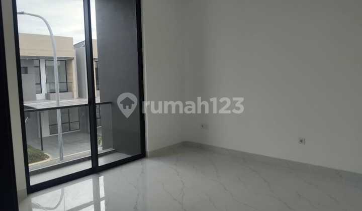 Rumah Pik 2 Villa Pasir Putih 5 Brand New 4+1 Kmr Tdr3+1 Kmr Mnd Luas Tanah 200 M²Luas Bangunan 280 M²Bangunan 2 Lantai Harga 7,5 Milyar Nego Dibawa Harga Beli 2