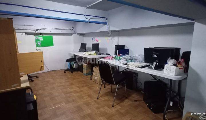 Ruko Interkota Kosambi, Jakarta Barat. Ruko gandeng 2. Uk 14x15 m² full bangunan 4 Lantai. Harga 5,8 Milyar Nego Sampai Deall 6