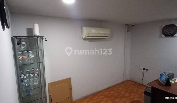Ruko Interkota Kosambi, Jakarta Barat. Ruko gandeng 2. Uk 14x15 m² full bangunan 4 Lantai. Harga 5,8 Milyar Nego Sampai Deall 11