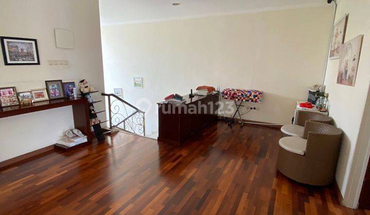 di Cluster Cendana, Bukit Golf Mediterania. Pantai Indah Kapuk. Rumah Bagus Dan Sudah Renovasi. Kondisi Full Furnished. Harga 10.5 Milyar Nego Sampai Deal 8