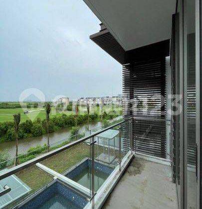 Rumah Chopin Mozart Golf Island Lift + Kolam Renang (10x35m)

Pantai Indah Kapuk, Jakarta Utara

 2