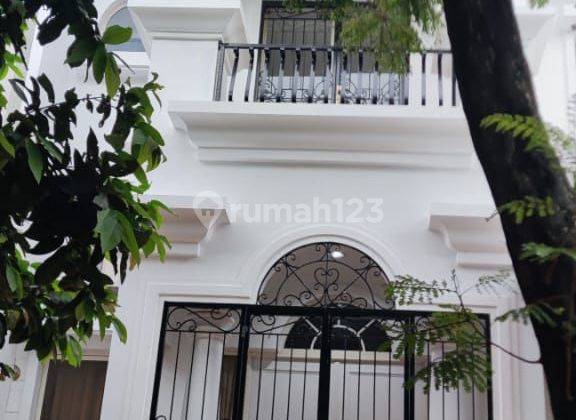 Rumah di Cluster Akasia, uk 8x18 m². Furnish. Harga 170jt/th.  Pantai indah kapuk. Jakarta utara 2