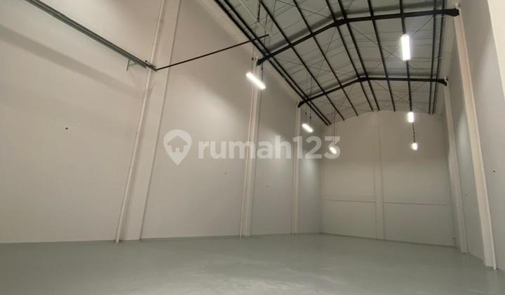 Gudang Bizpark Pik2 Uk 9X30 Luas Tanah 270 M² Luas Bangunan 241 M² Tipe Gudang Plong Kosongan Brand New Kamar Mandi 1 Min Sewa 2Th Harga 200Jt/Th
