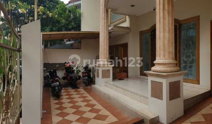 Rumah Di Permata Buana, Lokasi Bagus Dan Jalan Besar. Luas Tanah 200m2. Luas Bangunan 375m2.bangunan 2,5 Lantai. Harga 5.5 Milyar Nego Sampai Deallll 2