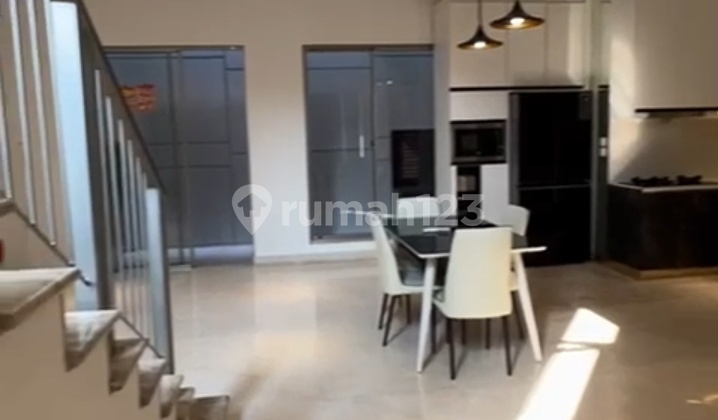 PIK Beach House, Harmony Golf Island Cluster. Land size 8x15m². 3+1 Bedrooms. Furnished. Price 250M/year Negotiable.