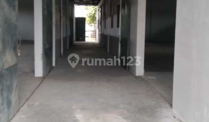 Ceper Stone Warehouse, Jl Pembangunan, Land Area 3,416m², Building Area 1,600m², SHM Certificate, 40 Feet Access, Rent 950 million/year.