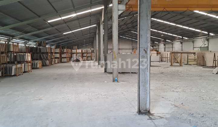 Factory in Rangkasbitung, Banten. Land area 28,500 m², building area 6,630 m². Electricity 6600 Watt. Industrial Permit, HGB Certificate & AJB. Price 45 Billion Negotiable. Factory in Rangkasbitung, Banten. Land area 28,500 m², building area 6,630 m². Electricity 6600 Watt. Industrial Permit, HGB Certificate & AJB. Price 45 Billion Negotiable.