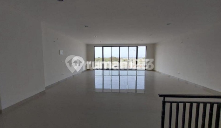 Ruko Amsterdam Ebony4.5x15 Bangunan 3 Lantai Hadap Jalan Raya Harga 220Jt/Thn Ruko Amsterdam Ebony4.5x15 Bangunan 3 Lantai Hadap Jalan Raya Harga 220Jt/Thn