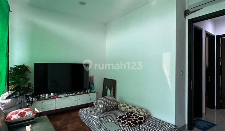 
rumah Pik2 
cluster Danau 
6x12,5m²
bangunan 2lantai. Harga 2,7 Milyar Nego 2