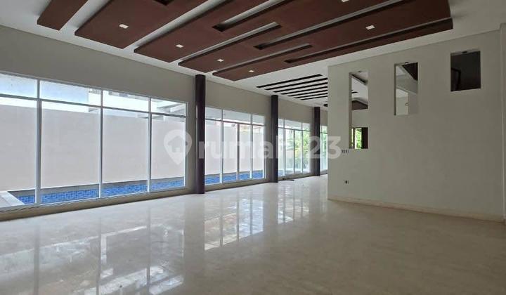 Rumah Pik, Cluster Serenade Lagoon Golf Island. Lokasi Strategis Dekat Akses Toll dan Rumah Sakit Tzu Chi. Sekolahan Tzu Chi School.ada Poolnya.rumah Uk 400M². Harga 12 Milyar Nego