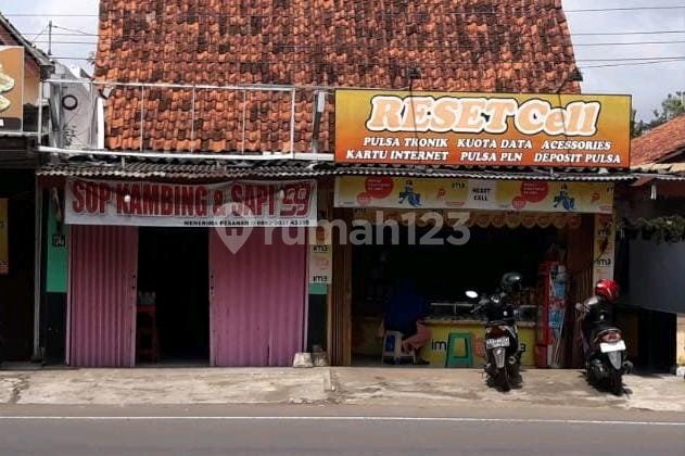 Dijual Rumah Murah SHM Bonus 2 Kios Pinggir Jalan Besar Dijual Rumah Murah SHM Bonus 2 Kios Pinggir Jalan Besar