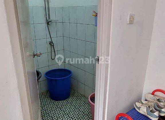 Di sini solusi punya rumah dekat stasiun. Walupun over kredit 4